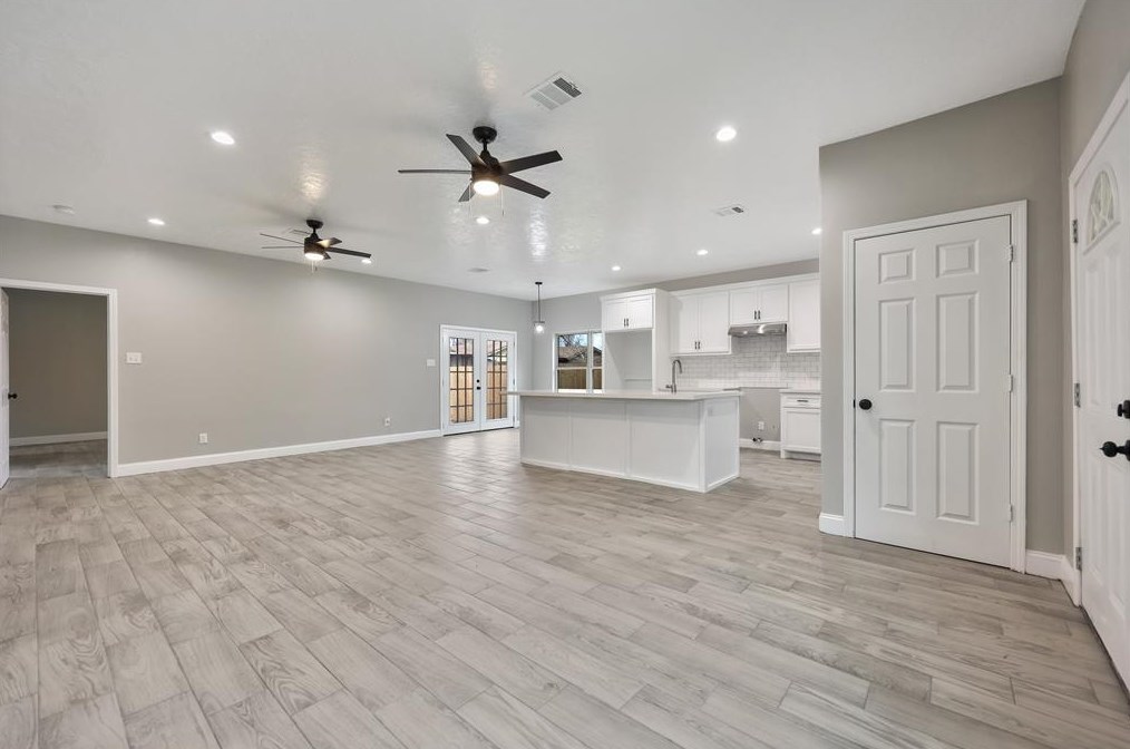 7505 Pointer St, Houston TX  77016-6302 exterior