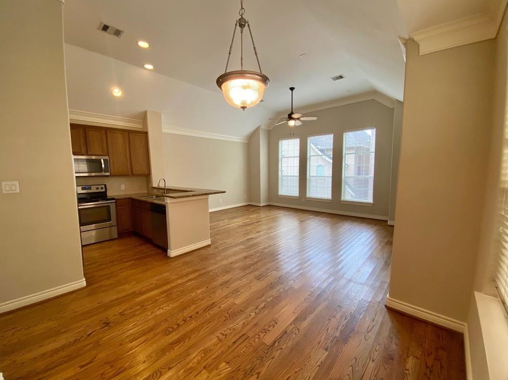 3546 Cline St, Houston TX  77020-6128 exterior