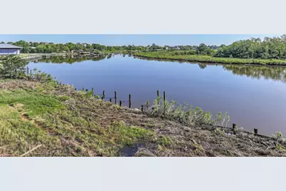 4419 Leonetti Lane, Dickinson, TX 77539 - Photo 5