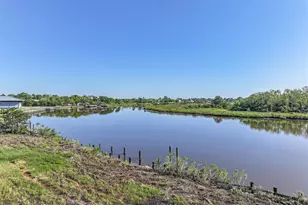 4419 Leonetti Ln, Dickinson, TX 77539 - Photo 5