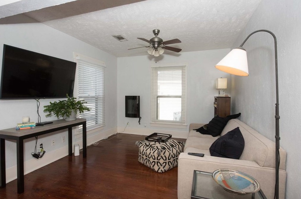 840 24th St, Houston TX  77009-1708 exterior