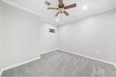 7941 Goode Street, Houston, TX 77012 - Photo 9