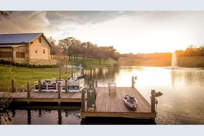 100 Labrador Lane, Columbus, TX 78934 - Photo 7