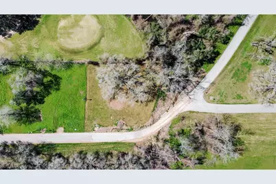 427 W A Street, Eagle Lake, TX 77434 - Photo 5