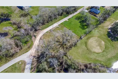 427 W A Street, Eagle Lake, TX 77434 - Photo 11