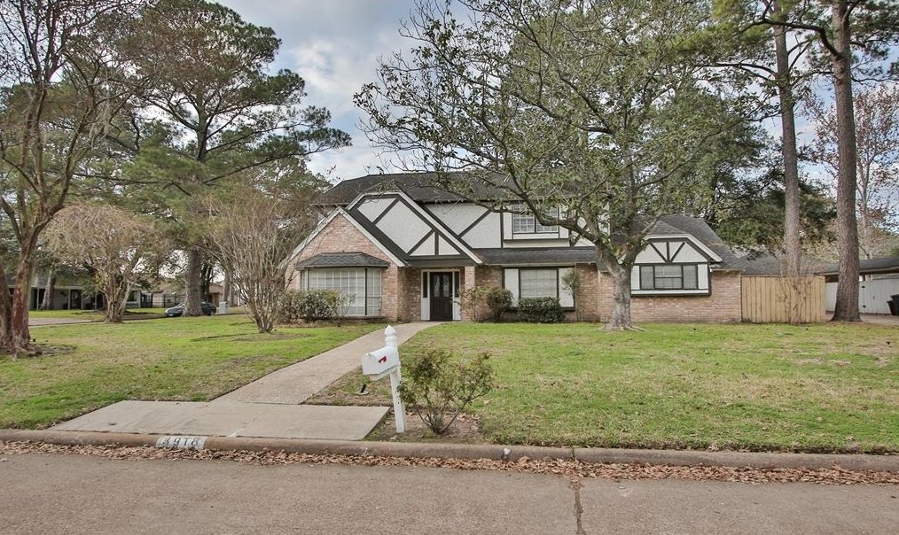 3918 Stillview Dr, Houston TX  77068-2918 exterior