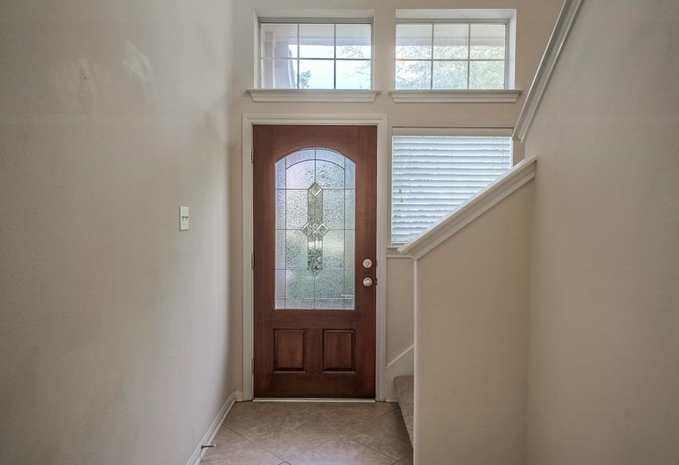 31 Aquiline Oaks Pl, Spring TX  77382-5417 exterior