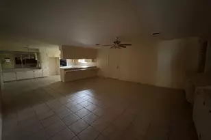 3102 La Vista Ave, Bay City, TX 77414 - Photo 5