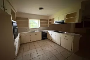 3102 La Vista Ave, Bay City, TX 77414 - Photo 9