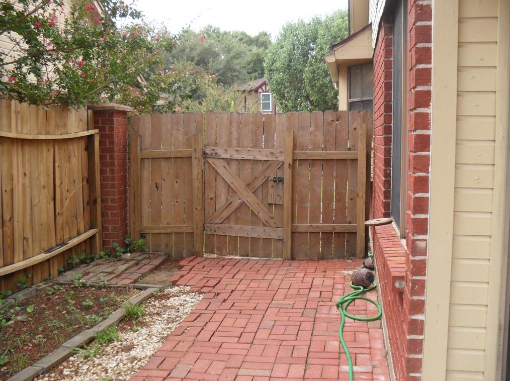 18730 Haughland Dr, Cypress TX 77433-1313 exterior