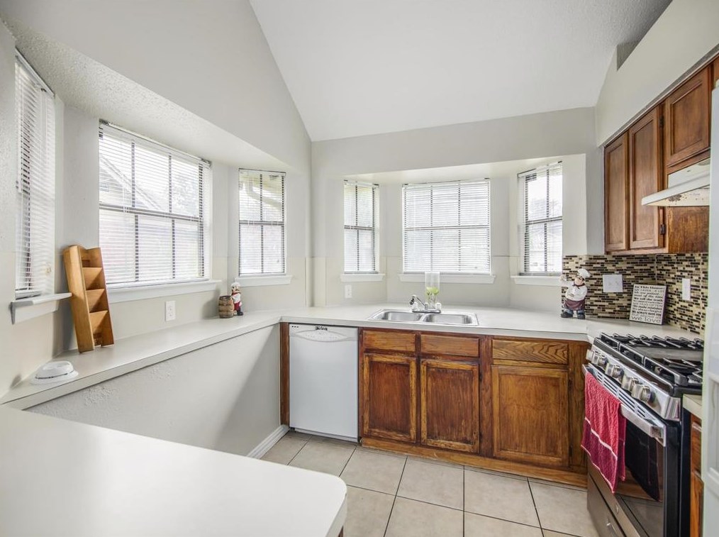 18730 Haughland Dr, Cypress TX 77433-1313 exterior