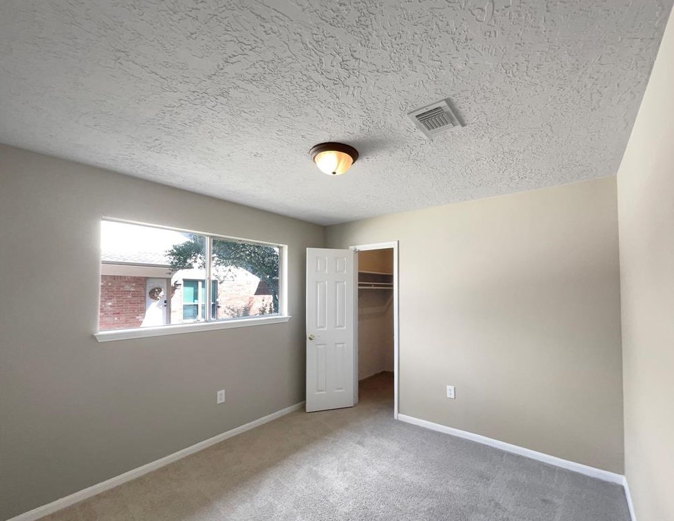 15911 Brookvilla Dr, Houston TX  77059-5910 exterior