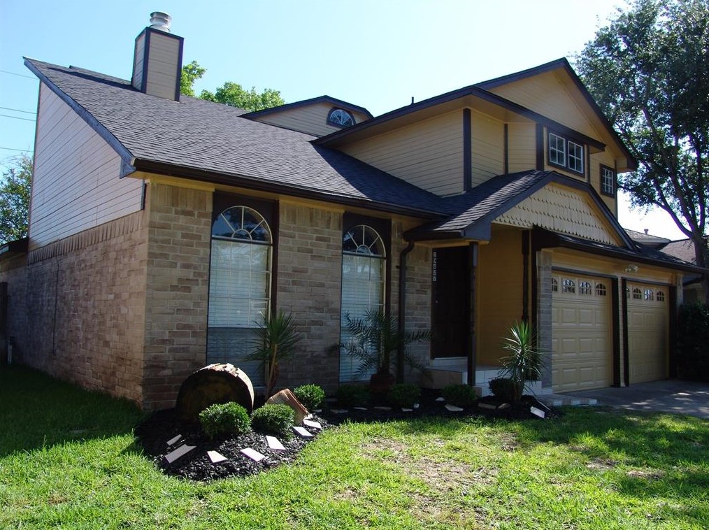 19427 Coppervine Ln, Houston TX  77084-4877 exterior