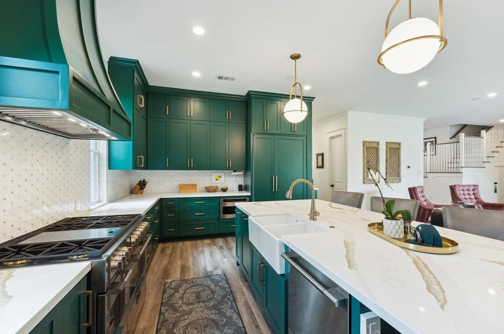 734 Brittmoore Rd, Houston TX  77079-3728 exterior