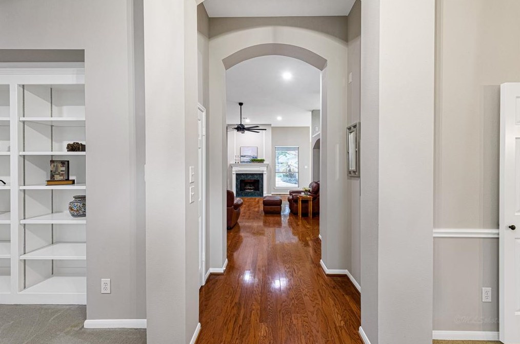 2510 Cooling Breeze Dr, Richmond TX 77406-6895 exterior