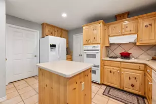 236 N Golfview Dr, Normangee, TX 77871 - Photo 15