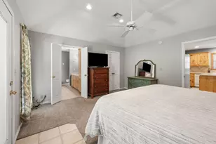 236 N Golfview Dr, Normangee, TX 77871 - Photo 17