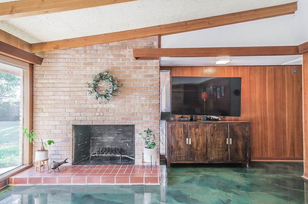 2103 De Milo Dr, Houston TX  77092-4149 exterior