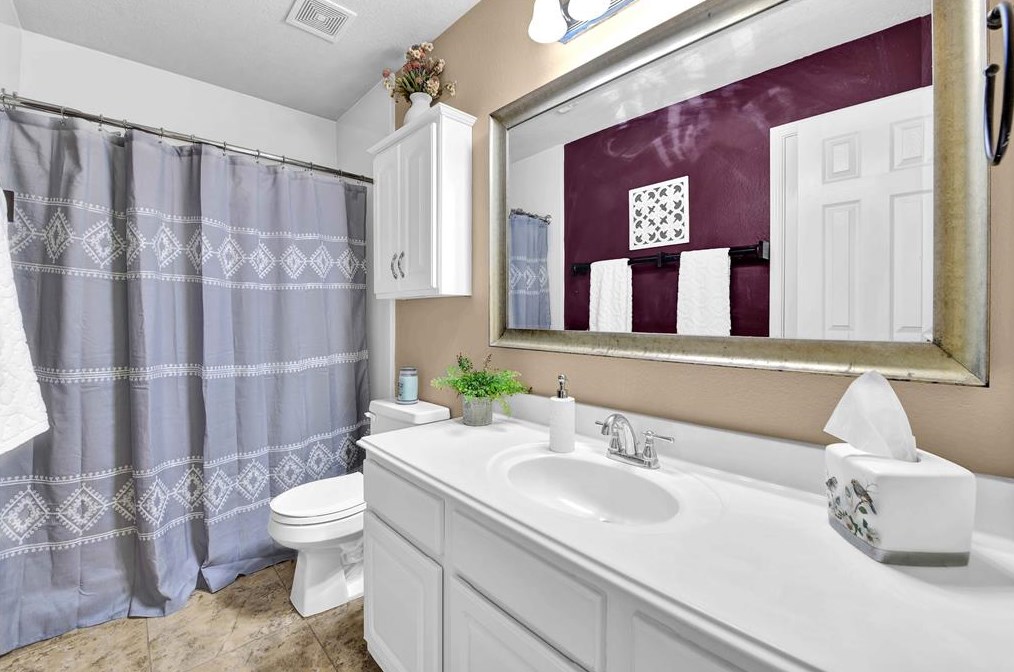 8419 Malardcrest Dr, Humble TX 77346-8109 exterior