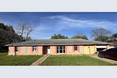 3200 4th Avenue, Port Arthur, TX 77642 - Photo 1