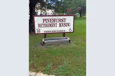 122 Kickapoo St, Palestine, TX 75803 - Photo 3