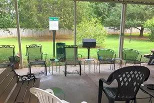 122 Kickapoo St, Palestine, TX 75803 - Photo 5