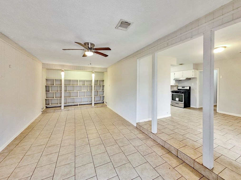 10821 Aldis St, Houston TX  77075-5118 exterior