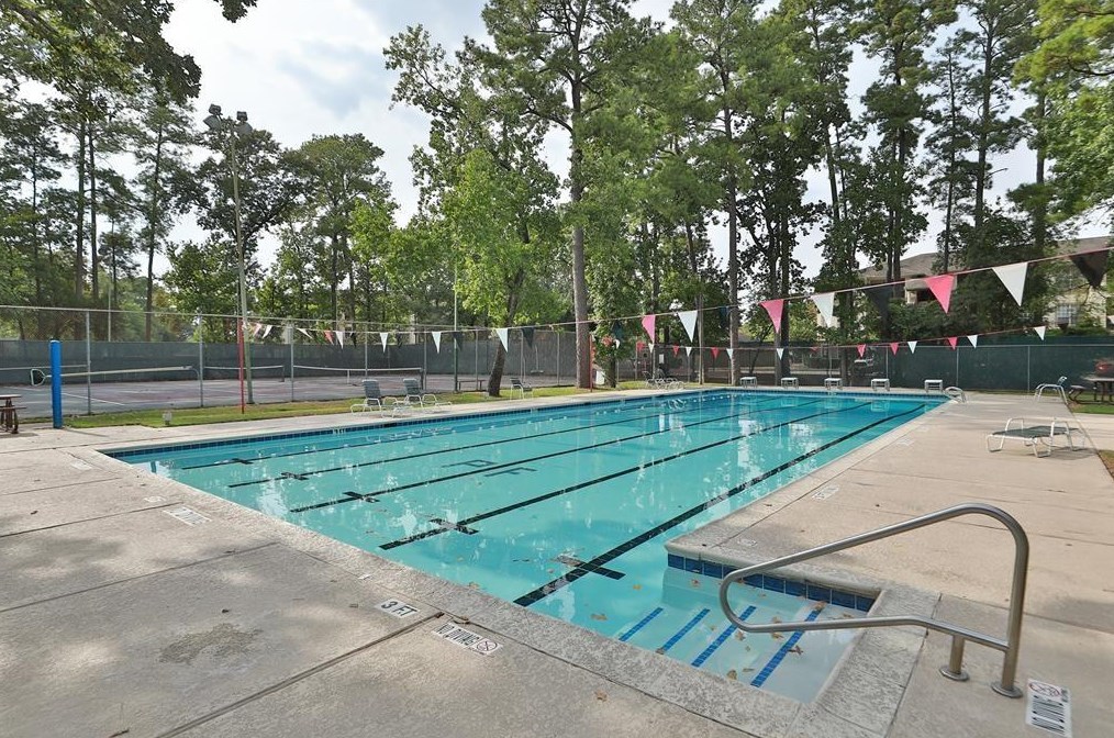 14035 Cleobrook, Houston TX  77070-3714 exterior