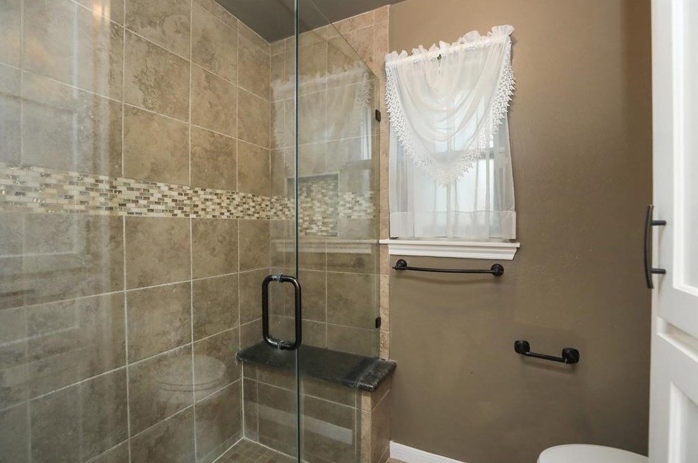 14035 Cleobrook, Houston TX  77070-3714 exterior