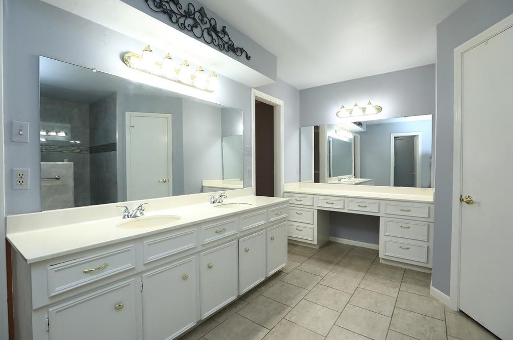 14035 Cleobrook, Houston TX  77070-3714 exterior