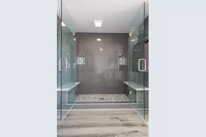 301 Commander Drive, Tiki Island, TX 77554 - Photo 25