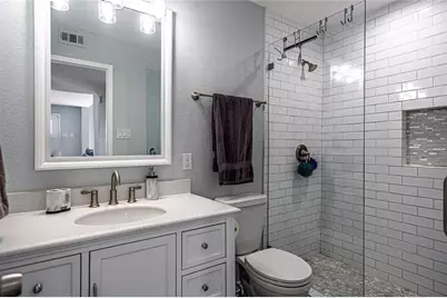 301 Commander Drive, Tiki Island, TX 77554 - Photo 19