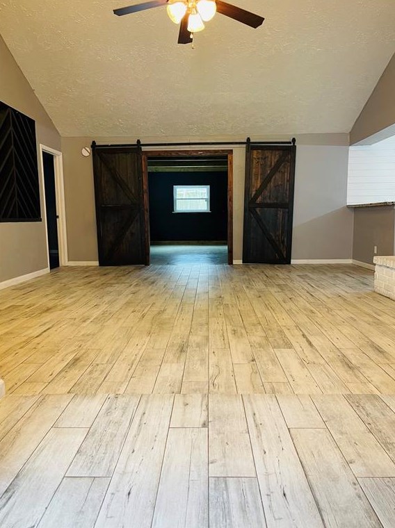 611 Leicester Ln, Houston TX  77034-5445 exterior