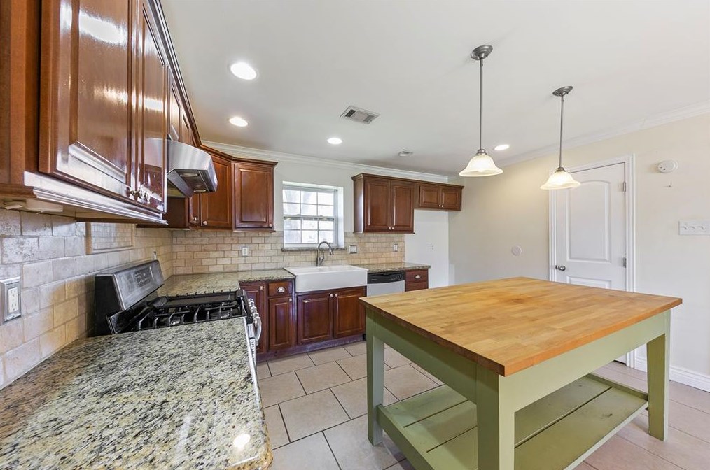 3118 Windmill St, Sugar Land TX  77479-1601 exterior
