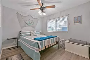 206 Galleon Dr, Freeport, TX 77541 - Photo 19