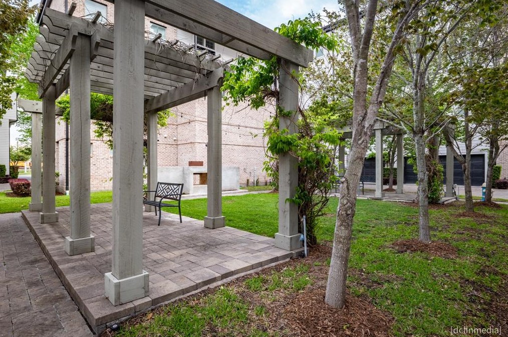 623 Nagle, Houston TX  77003-4534 exterior