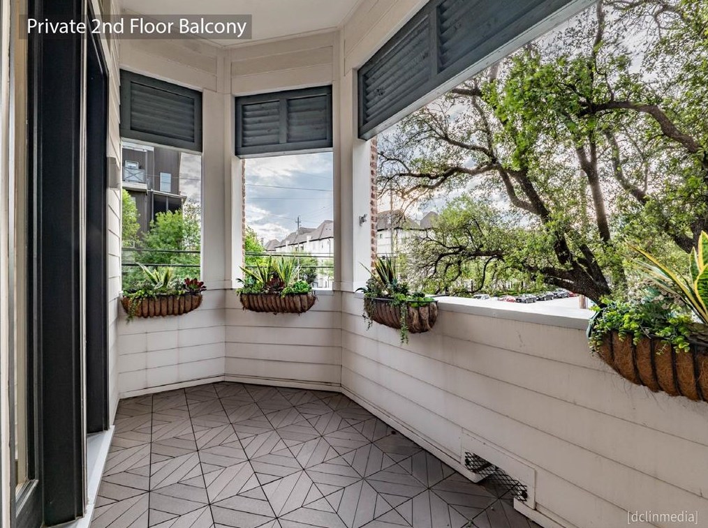 623 Nagle, Houston TX  77003-4534 exterior
