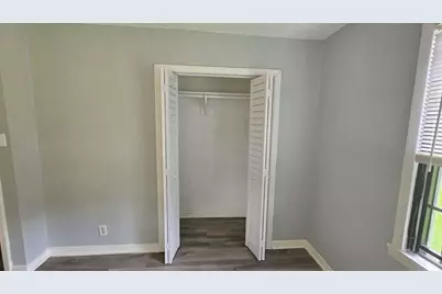 4215 Los Angeles Street, Houston, TX 77026 - Photo 3