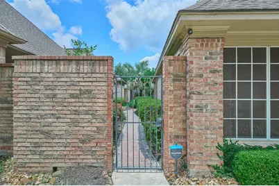 4615 Elmstone Court, Houston, TX 77345 - Photo 3