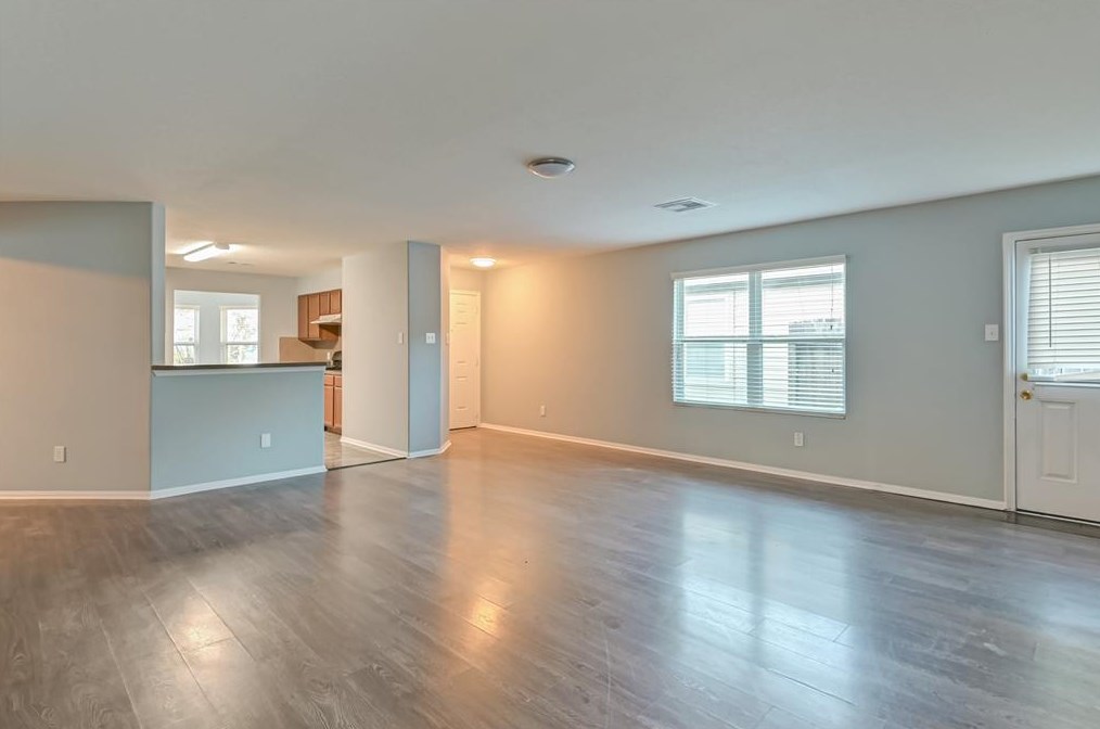 2746 Iris Vly Way, Houston TX  77038-1319 exterior
