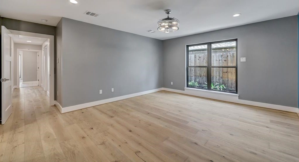 15750 Barkers Lndg Rd, Houston TX  exterior