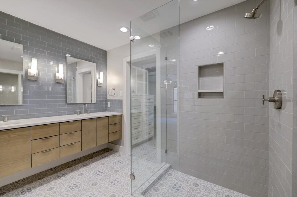 15750 Barkers Lndg Rd, Houston TX  exterior