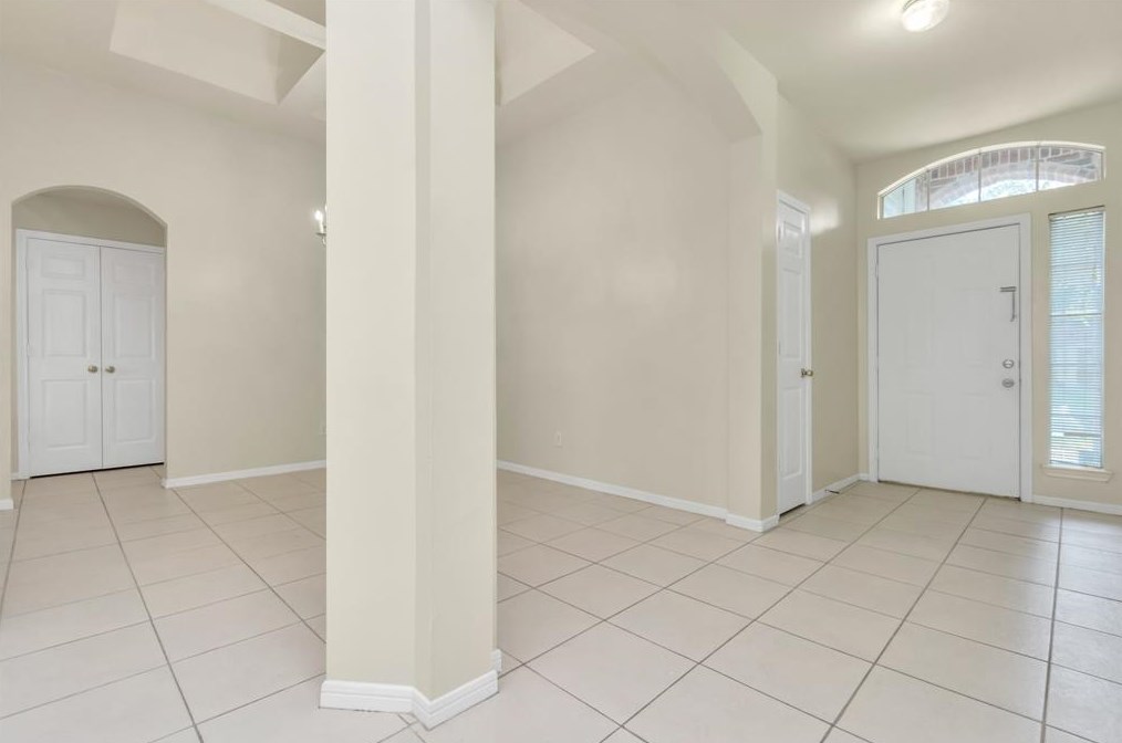 16243 April Ridge Dr, Houston TX  77083-5277 exterior