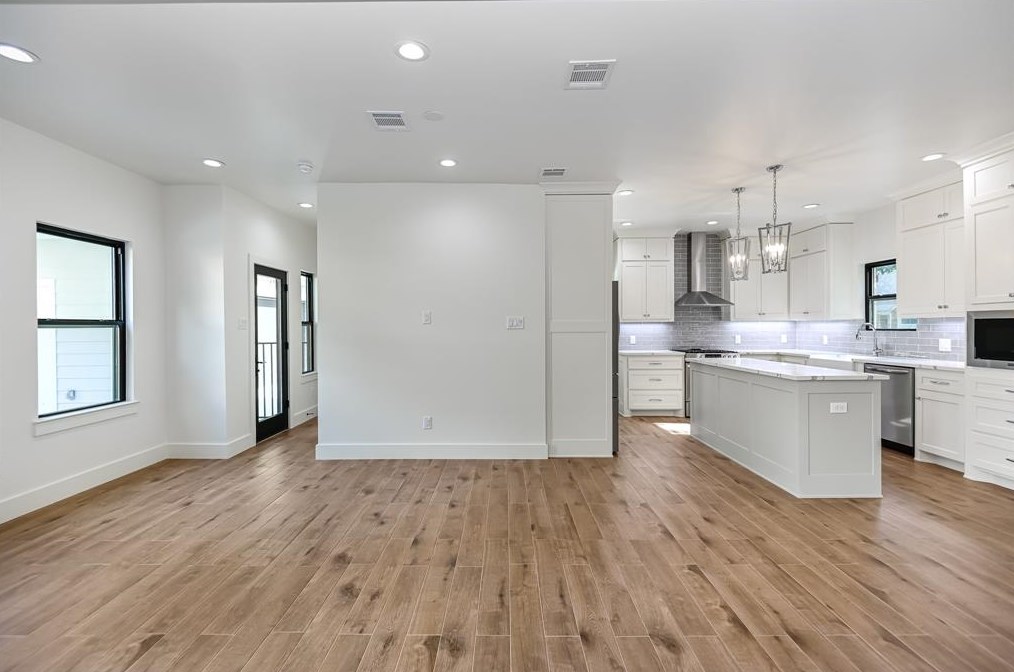 10023 Springwood Frst, Houston TX  77080-6442 exterior