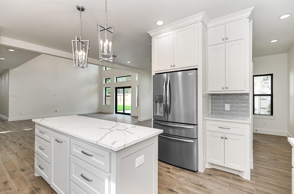 10023 Springwood Frst, Houston TX  77080-6442 exterior