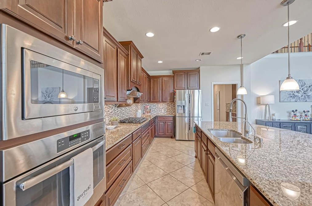 4031 Orchard Arbor Ln, Sugar Land TX 77479-3606 exterior