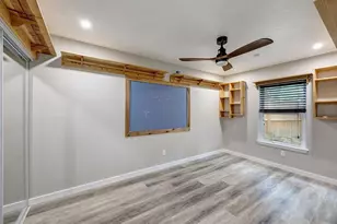 1911 N Red Cedar Cir, Spring, TX 77380 - Photo 9