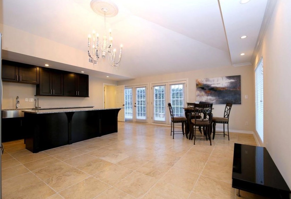 5501 Aspen St, Houston TX  77081-6603 exterior