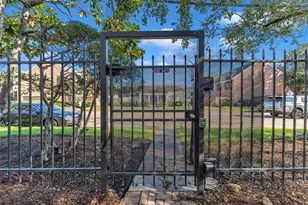 1100 Augusta Dr, Houston, TX 77057 - Photo 45