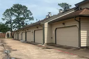 736 Country Pl Dr, Houston, TX 77079 - Photo 19